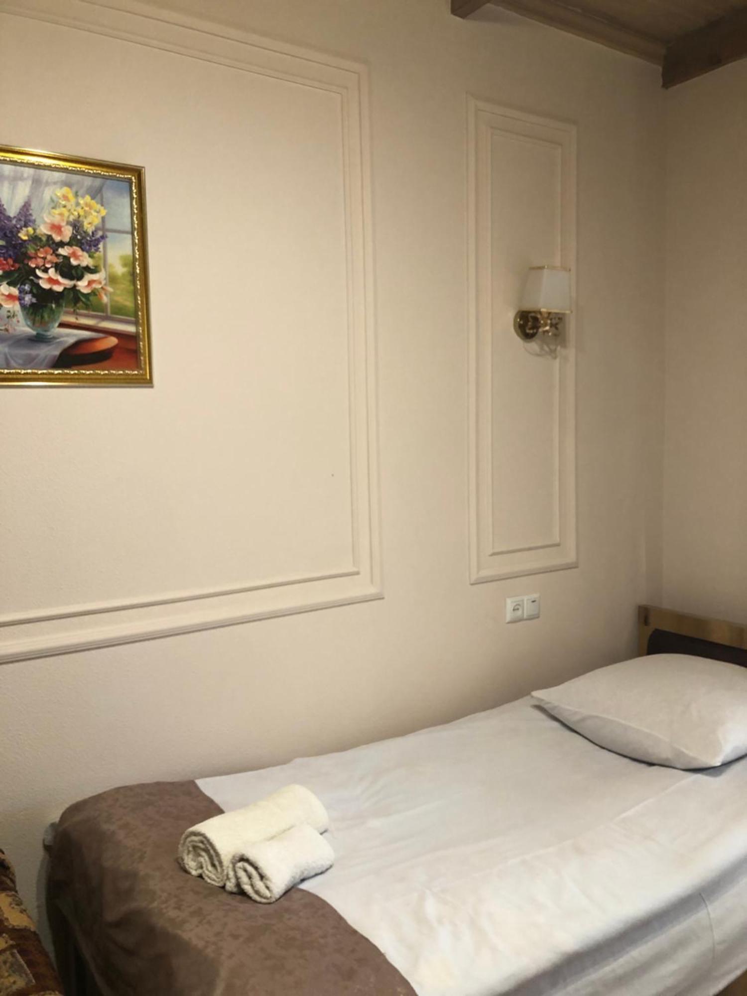 Guest House Anahit イジェヴァン エクステリア 写真